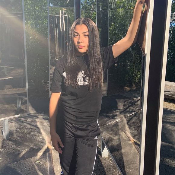 Meet your Posher, Nicole - Picture 1 of 1